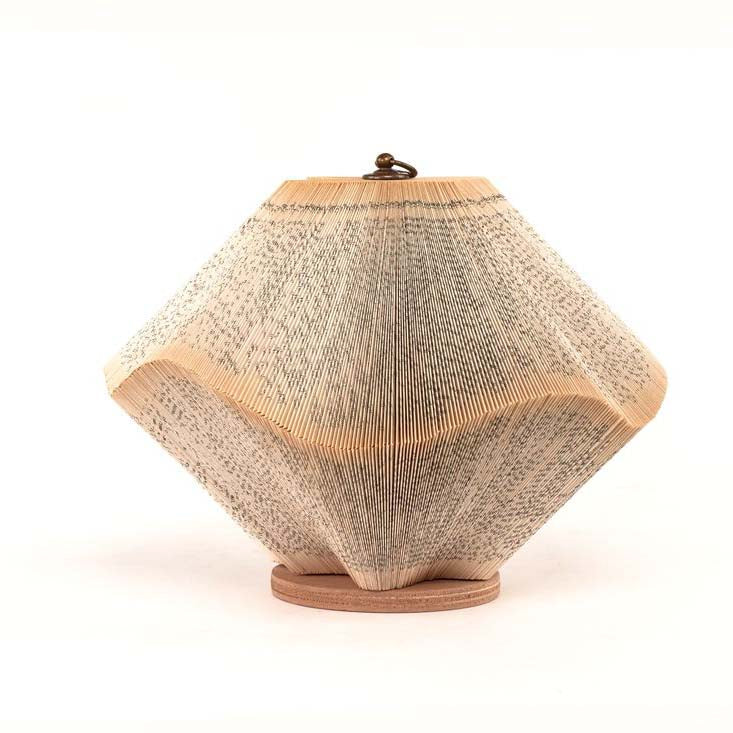 crizu_folded-_paper_sculpture_design_hand_made_italy_lantern_4.jpg